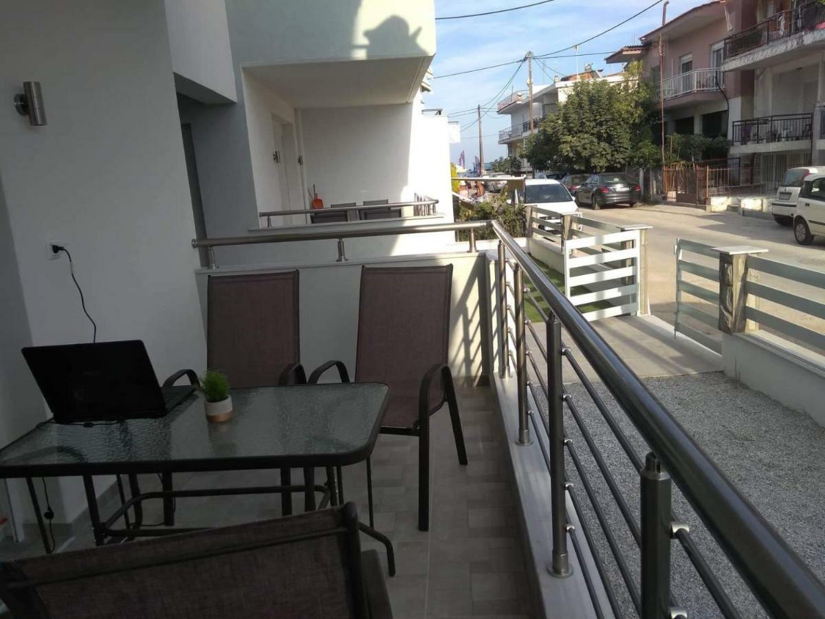 Petrani Suite 1 Nea Peramos  Exterior photo